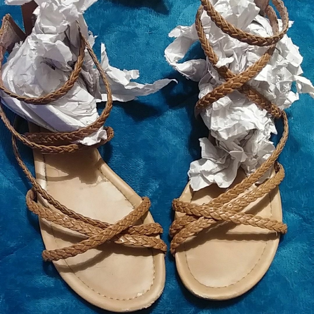 Sandals - Picture 2 of 2